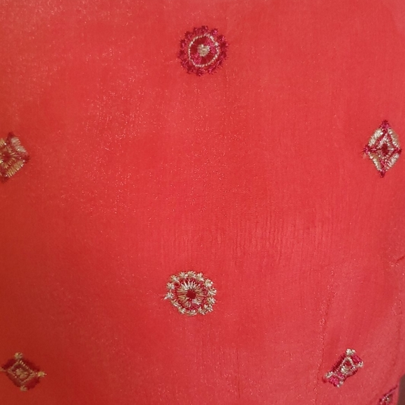 Dawn Joy peach sheer dress with embroidered accent - Picture 5 of 8